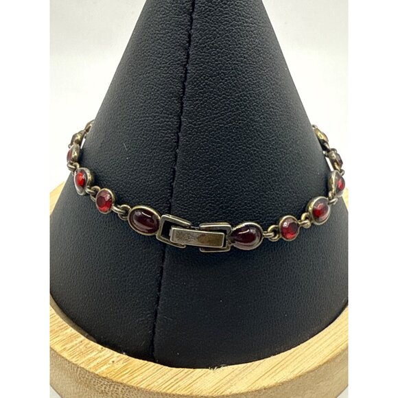Vintage Red Glass & Brass Oval Link Bracelet With Clasp Closure - Picture 4 of 6